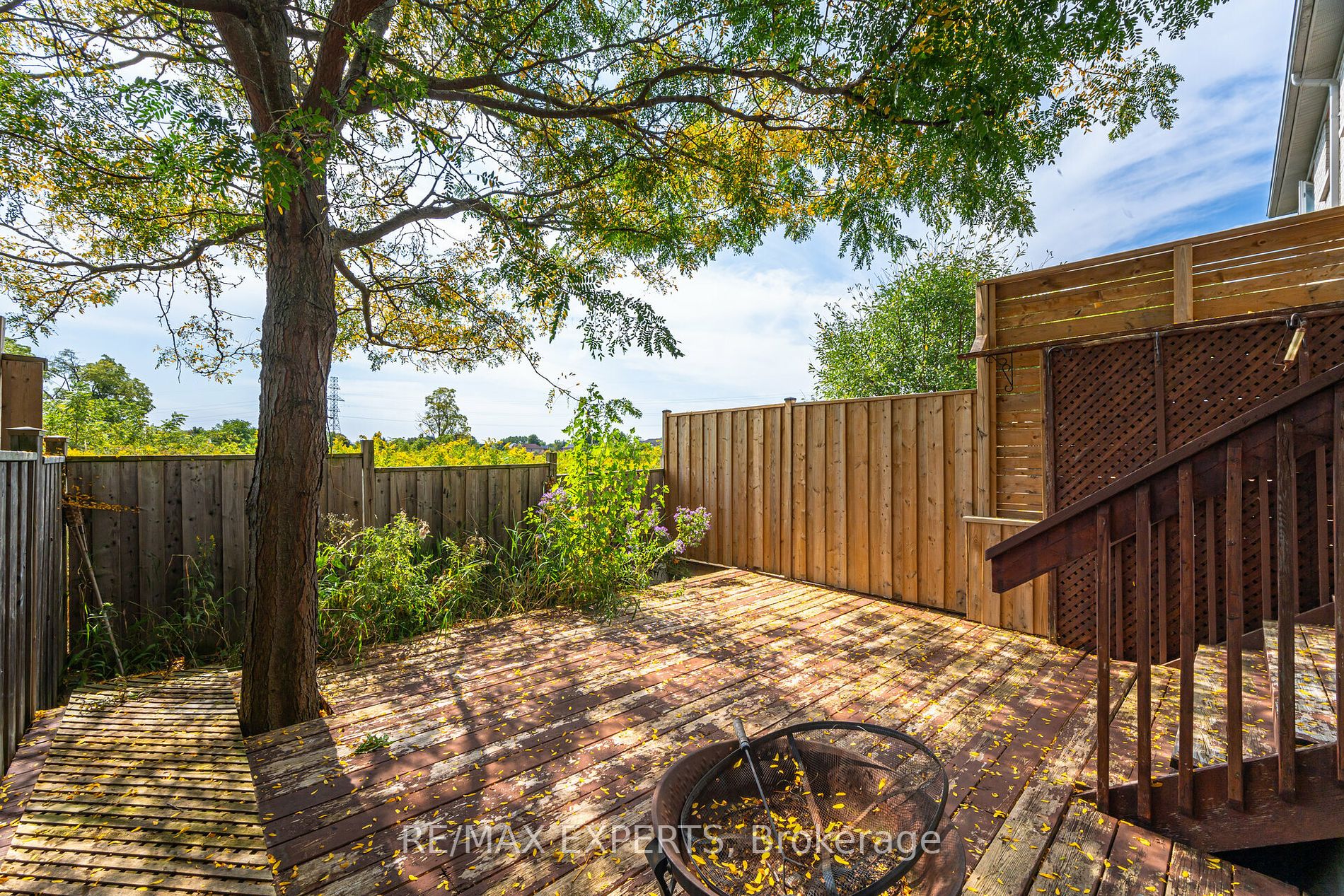 222 Tom Taylor Cres Property Photo 15
