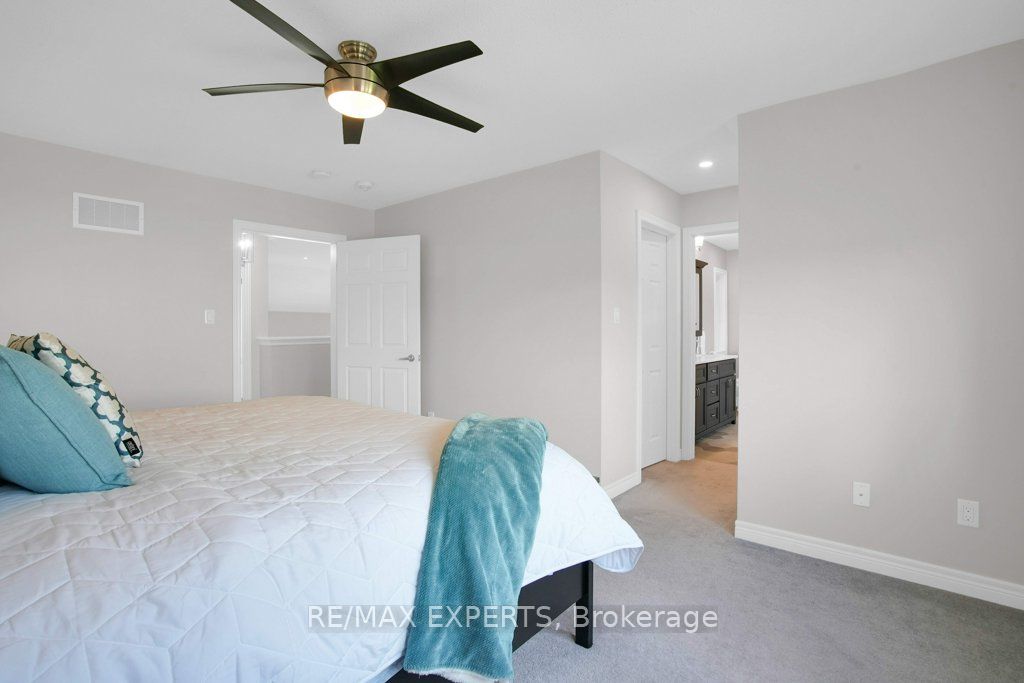 4 Bell Ave Property Photo 19