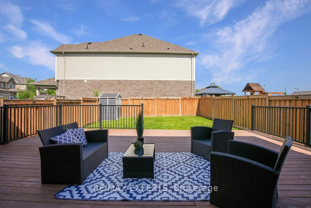 4 Bell Ave Property Photo 31