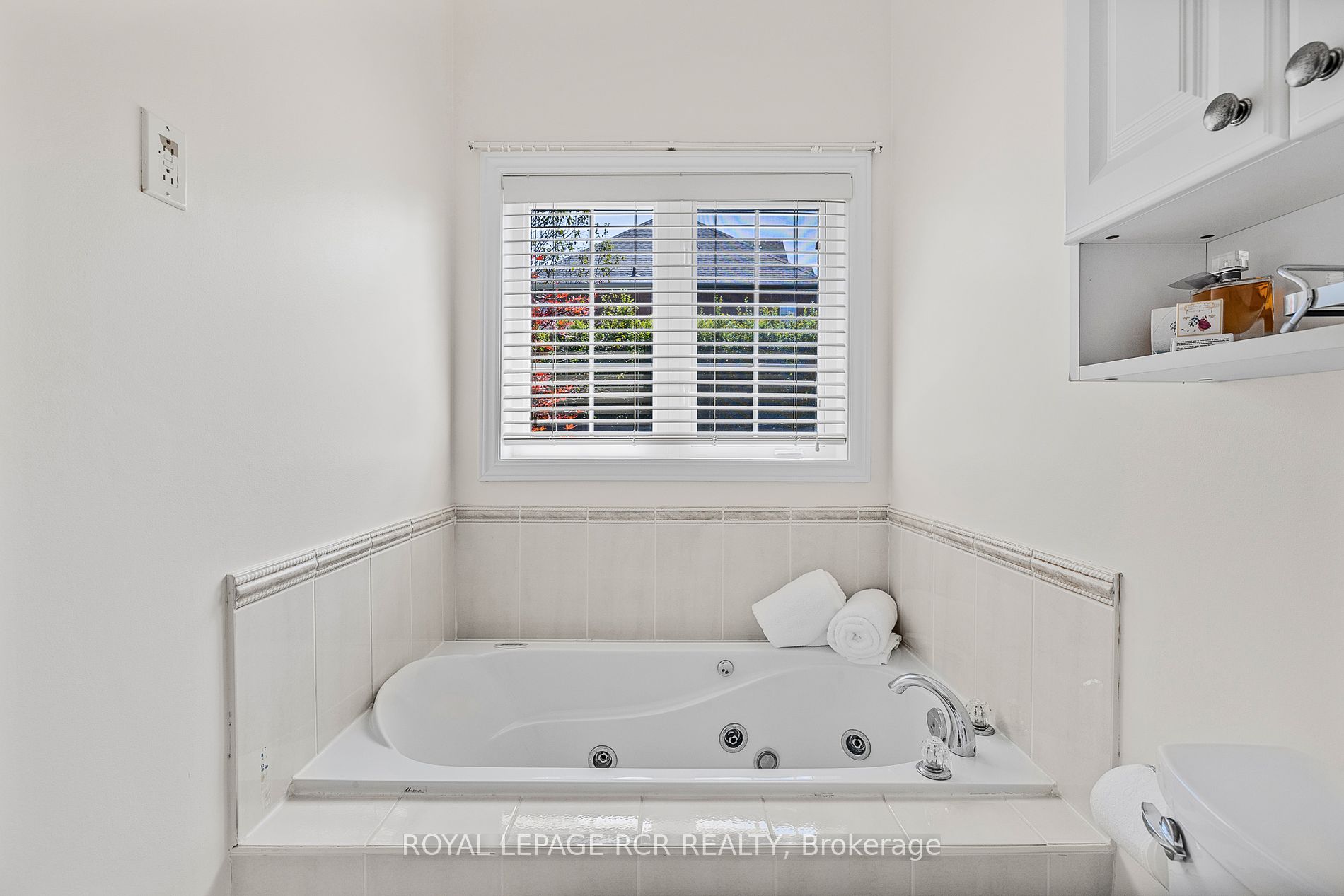 20 Rosena Lane Property Photo 15