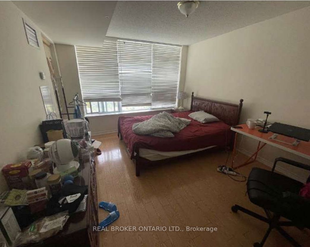 9017 Leslie St W 10 Property Photo 17