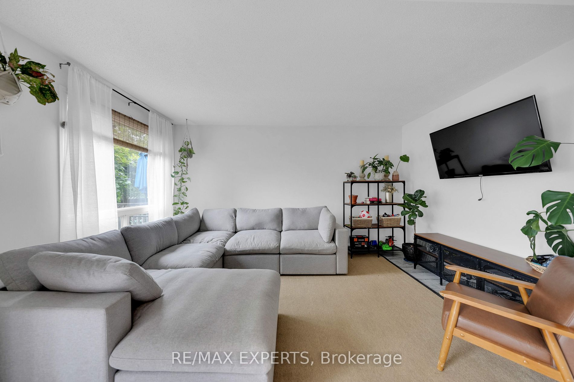 148 Beattie Ave Property Photo 4