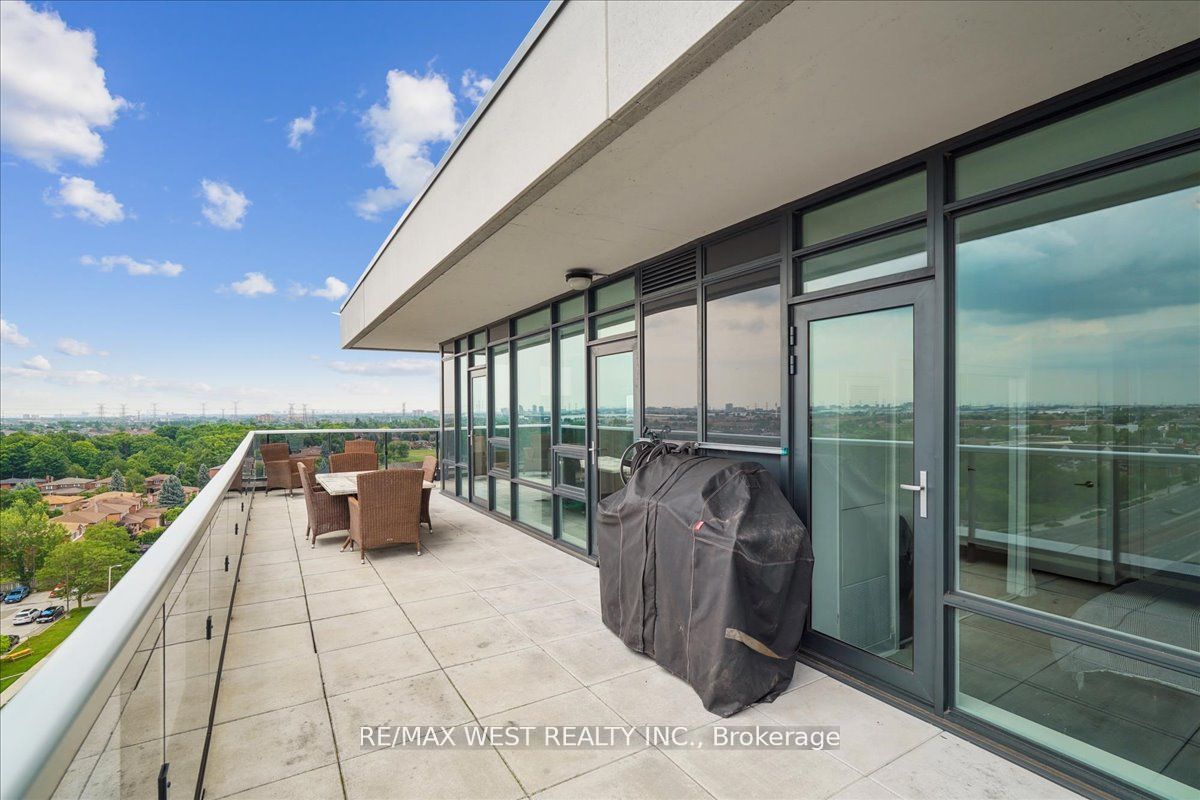 4800 Highway 7 04 Property Photo 7