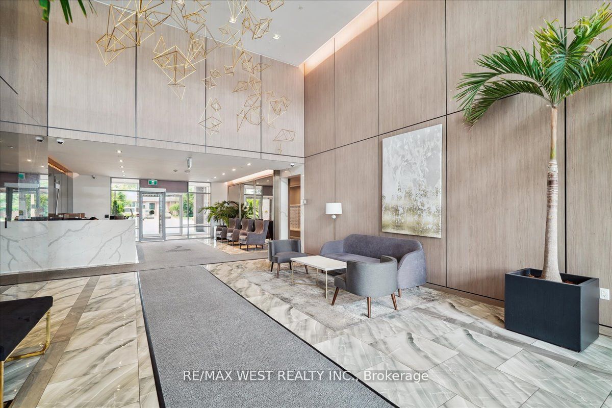 4800 Highway 7 04 Property Photo 17