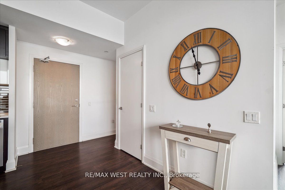 4800 Highway 7 04 Property Photo 21