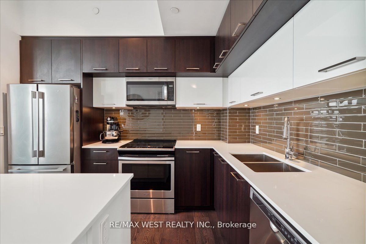4800 Highway 7 04 Property Photo 23