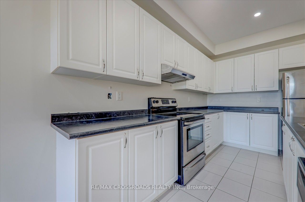 18 Sasco Way Property Photo 31