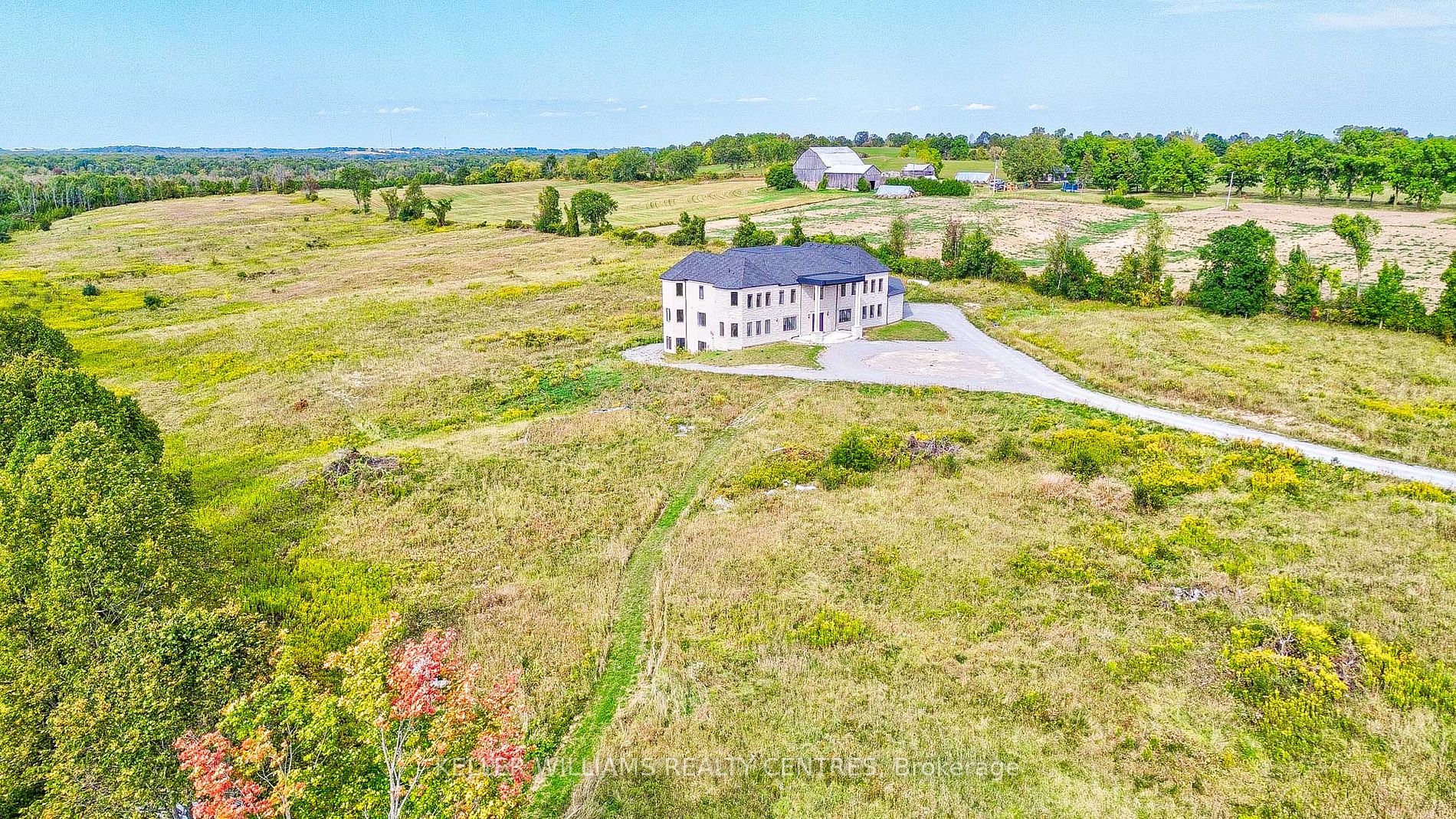 6196 Ravenshoe Rd Property Photo 32