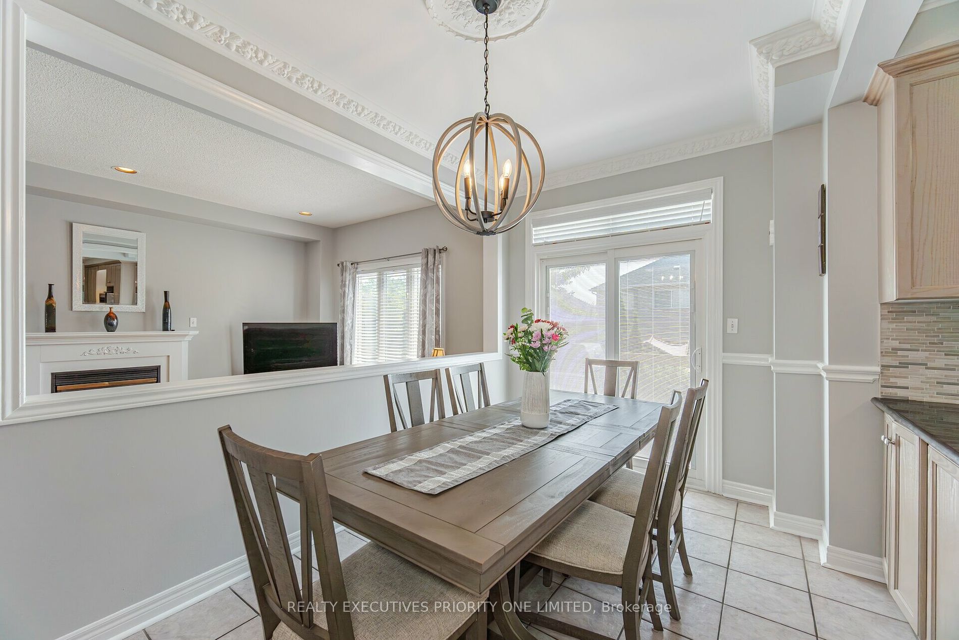 223 Caproni Dr Property Photo 2