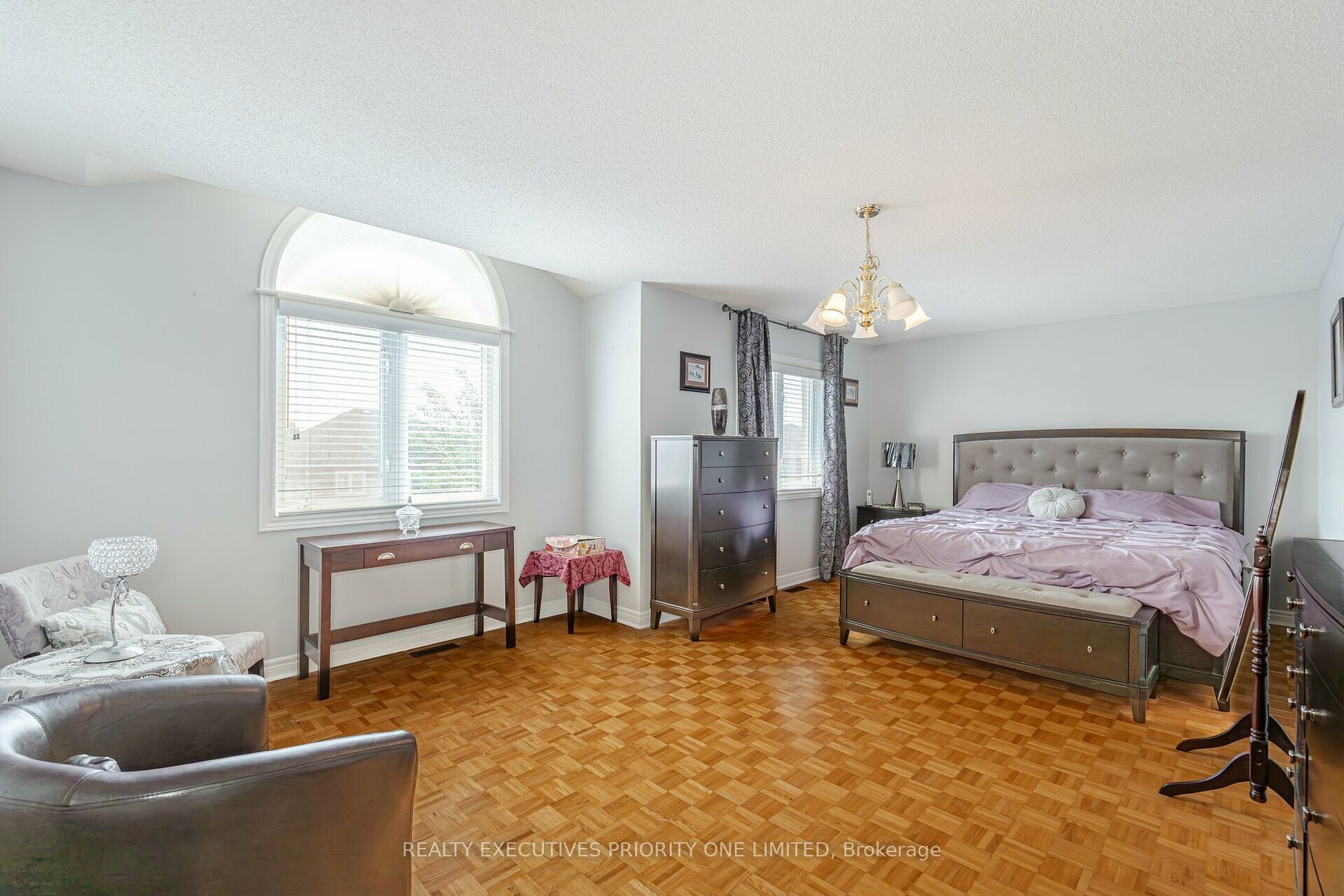 223 Caproni Dr Property Photo 8
