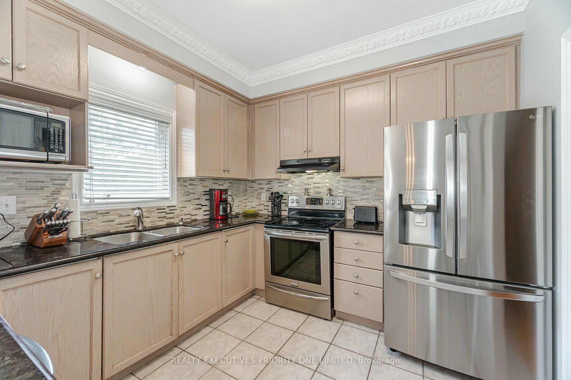 223 Caproni Dr Property Photo 38