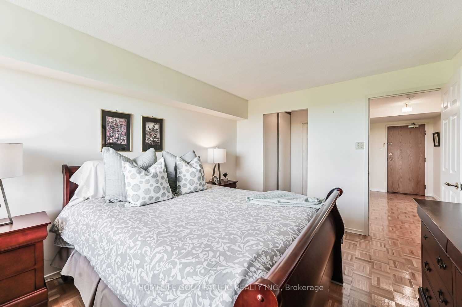 2 Raymerville Dr 6 Property Photo 11