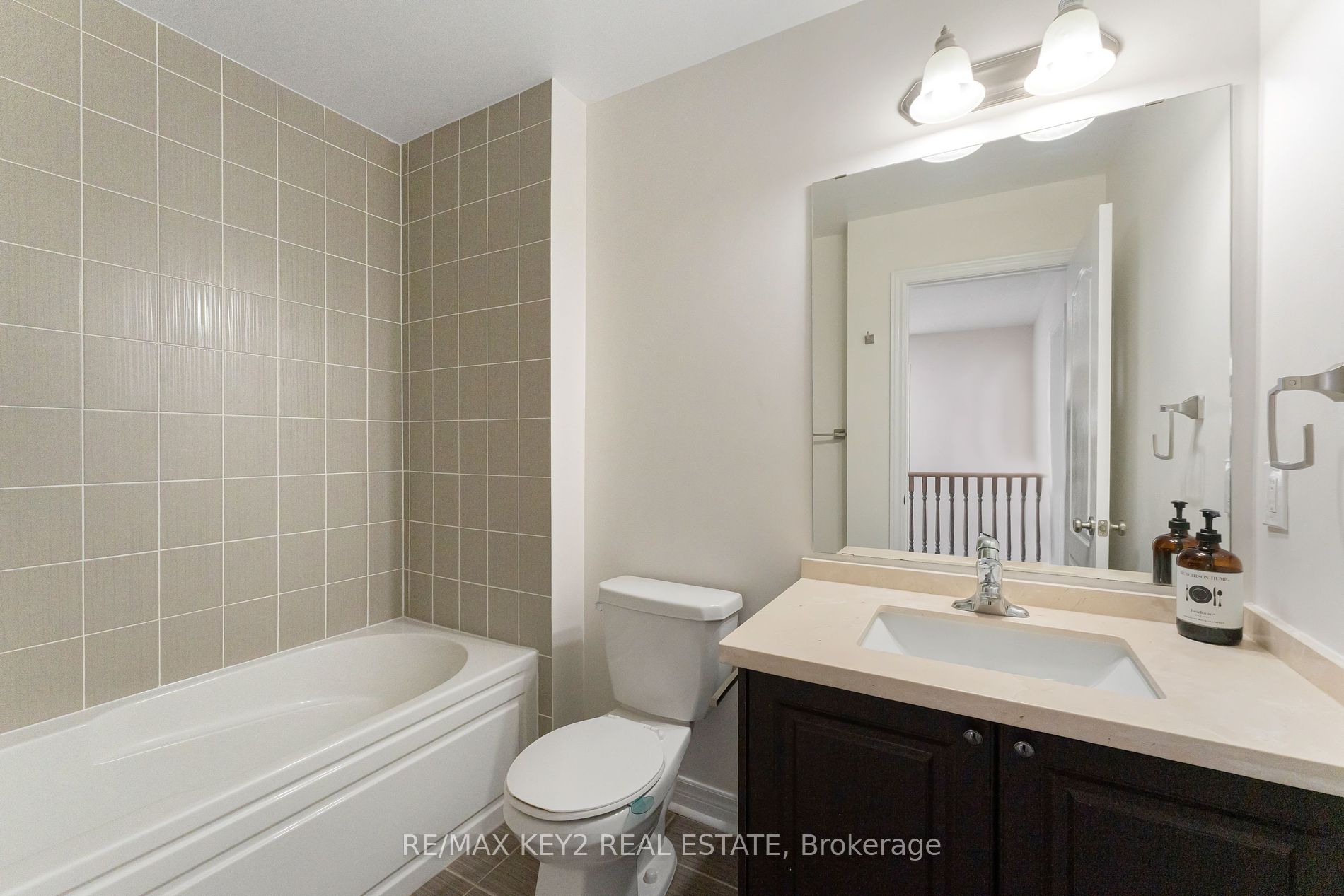 28 Victor Herbert Way 63 Property Photo 8