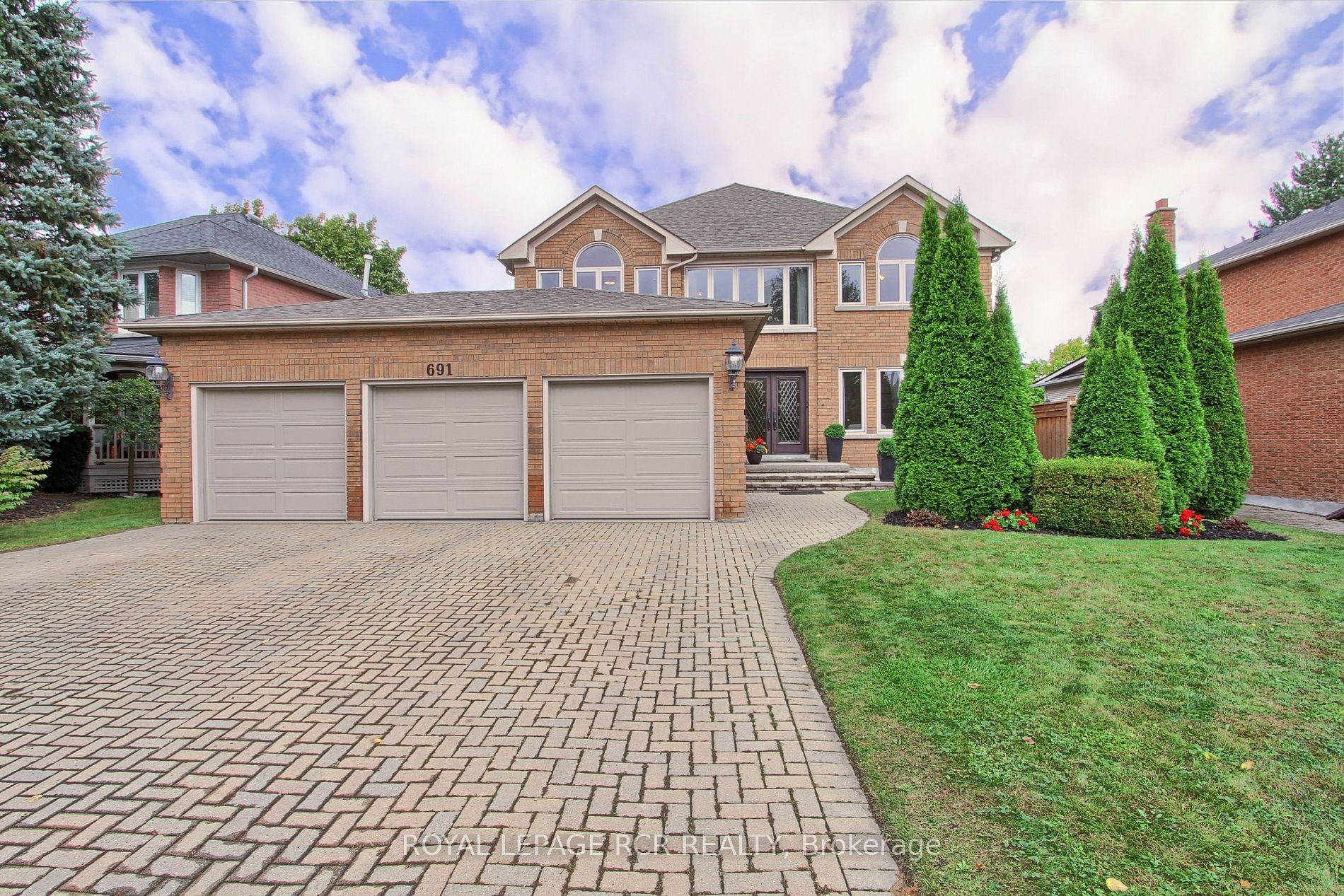 691 Gagnon Pl Property Photo