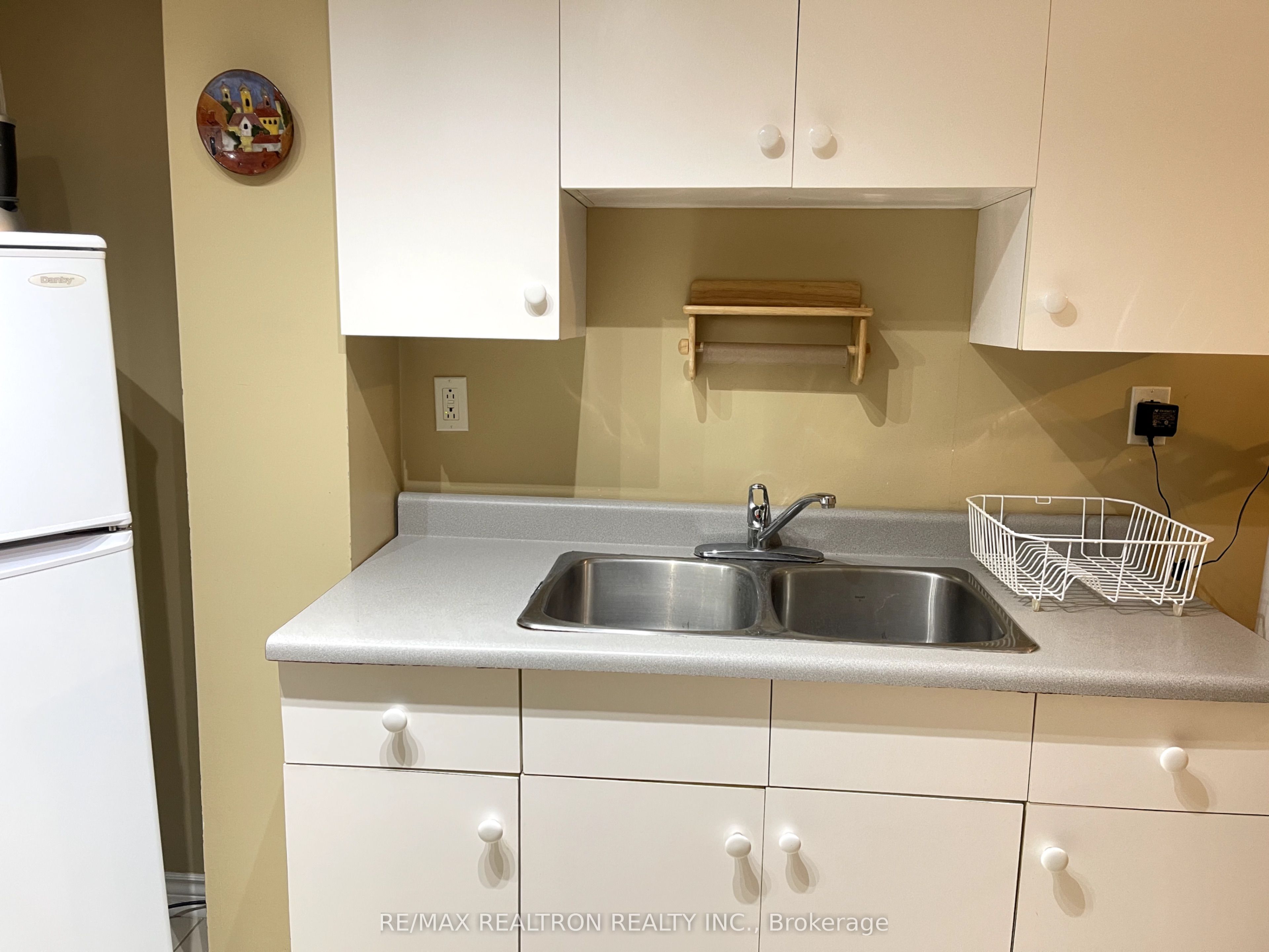 8 Keffer Circle Property Photo 8