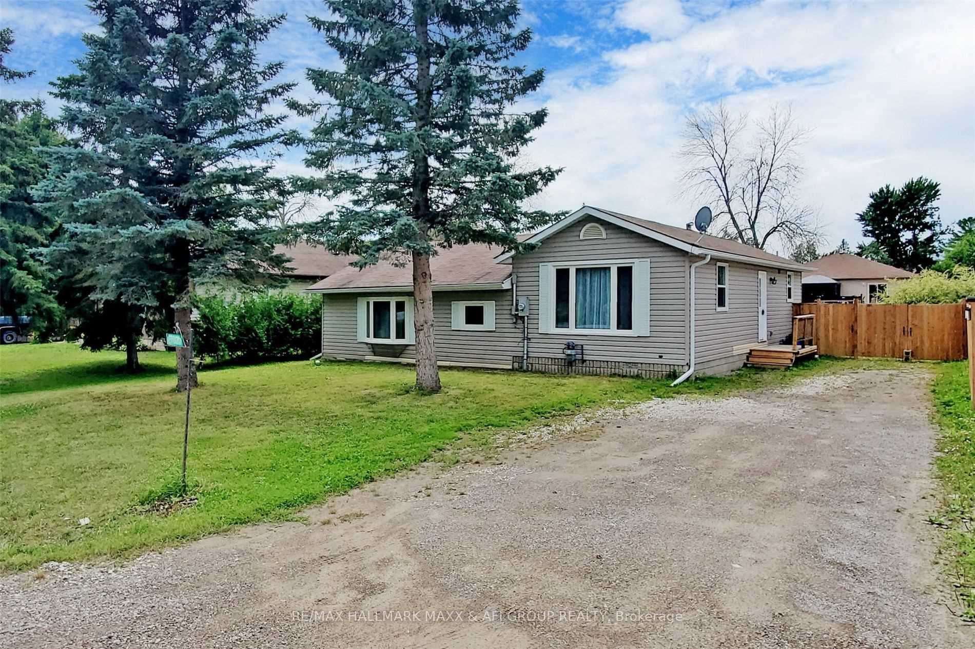 27020 Kennedy Road Property Photo 1