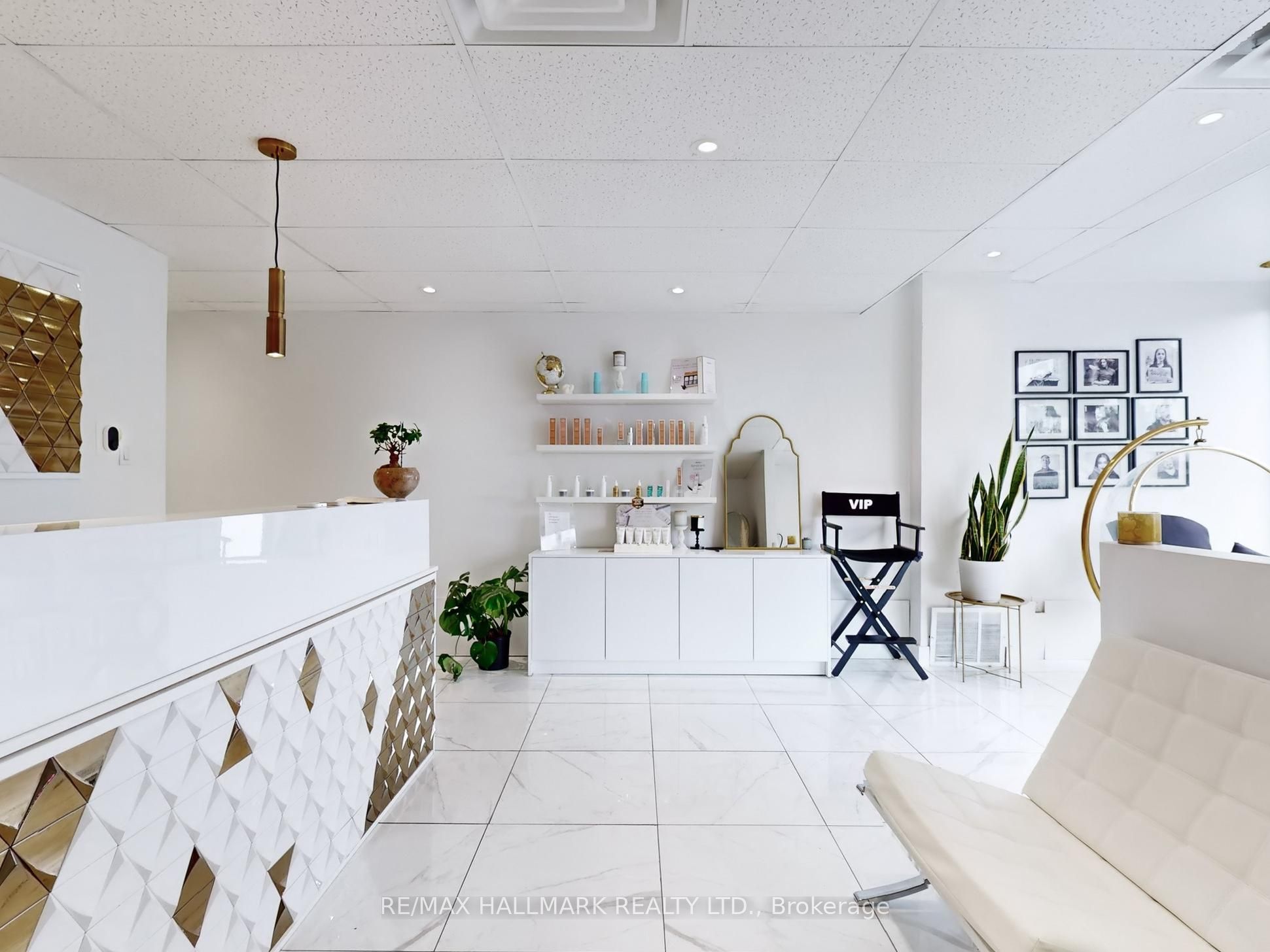 15187 Yonge Street Property Photo 11