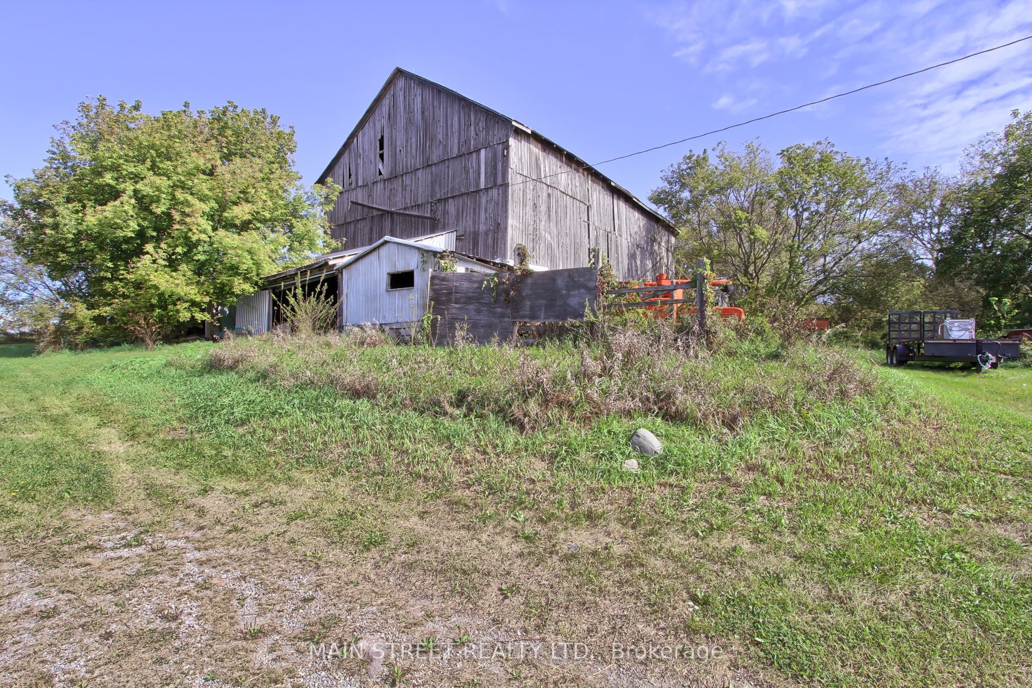5984 3rd Line Property Photo 17