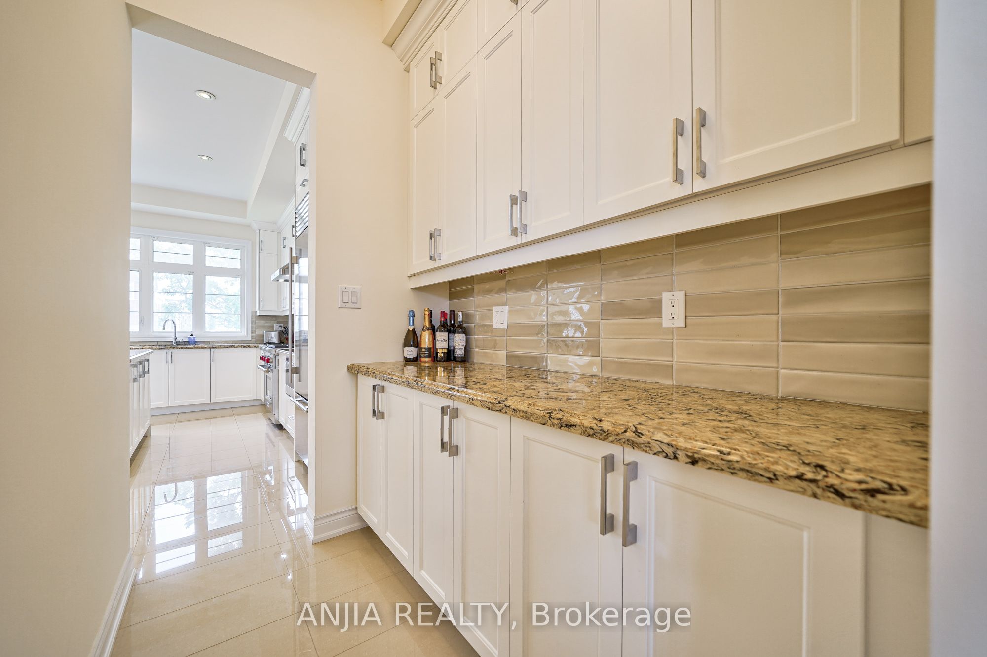 26 Island Green Lane Property Photo 19