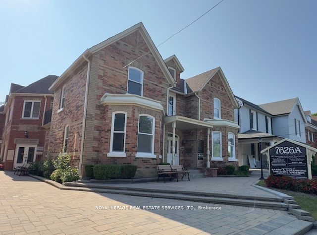#26 - 7626a Yonge Street Property Photo 1