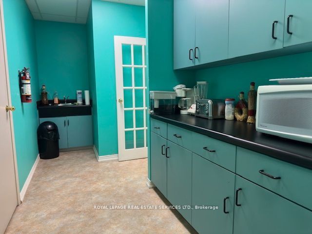 #26 - 7626a Yonge Street Property Photo 11