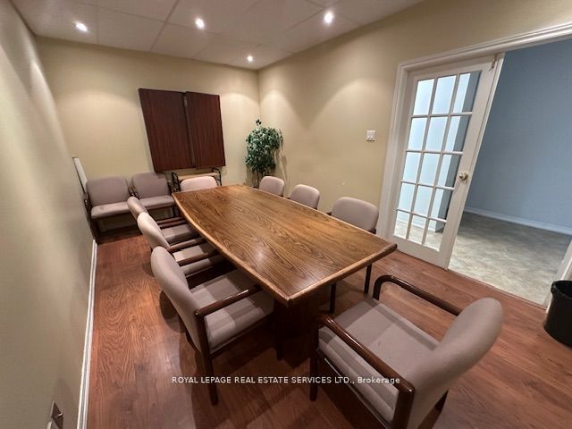 #29 - 7626a Yonge Street Property Photo 8