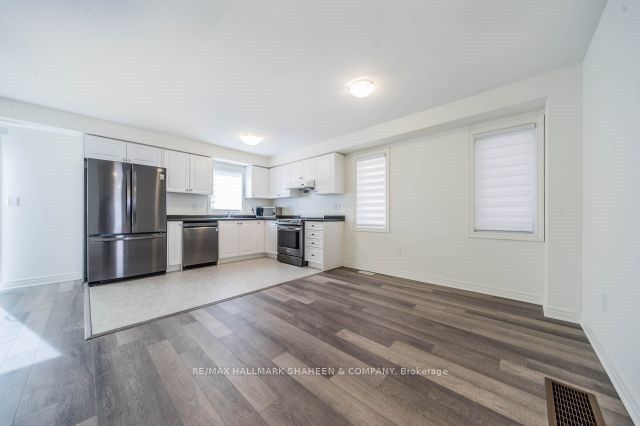 10 John Moore Rd Property Photo