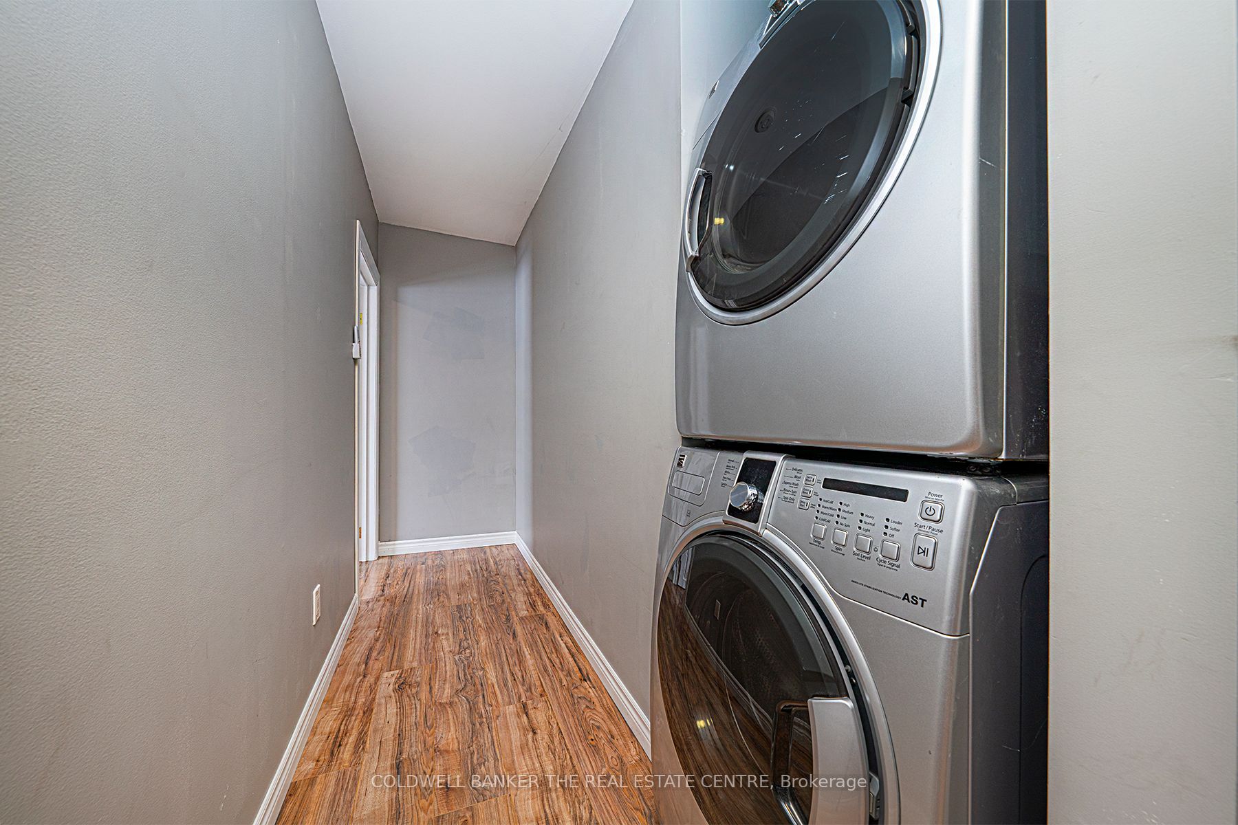 920 Lake Drive Property Photo 18