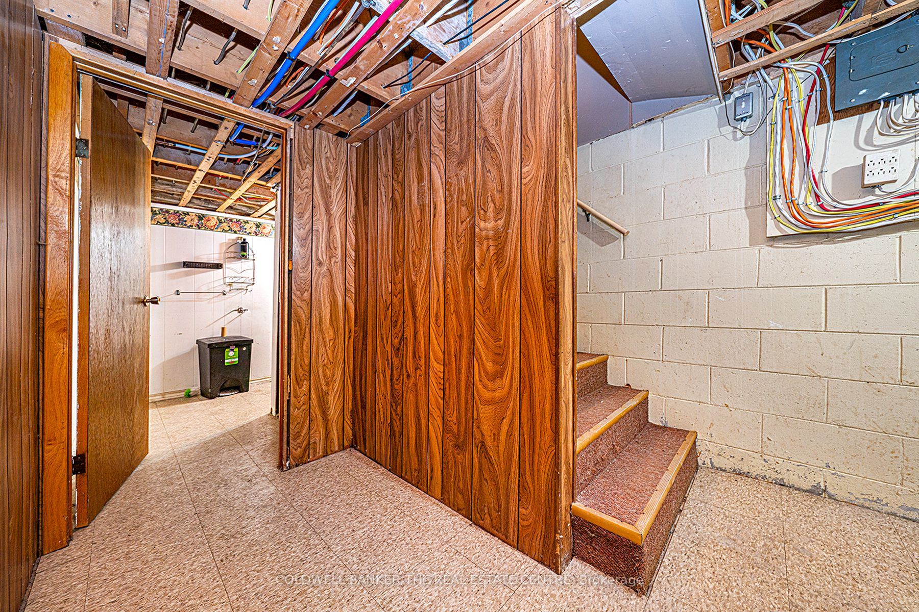 920 Lake Drive Property Photo 45