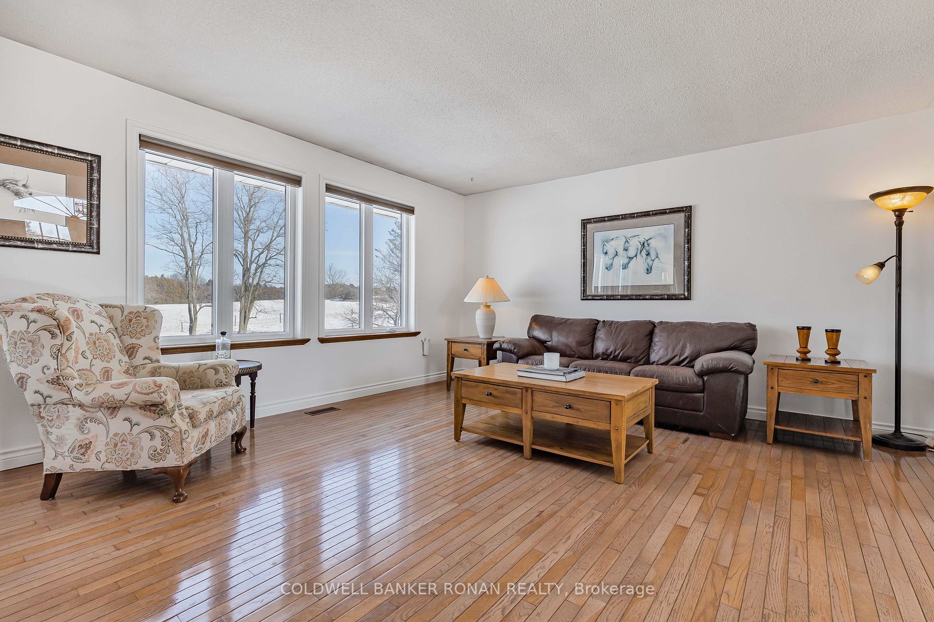 4628 Line 10 Property Photo 2