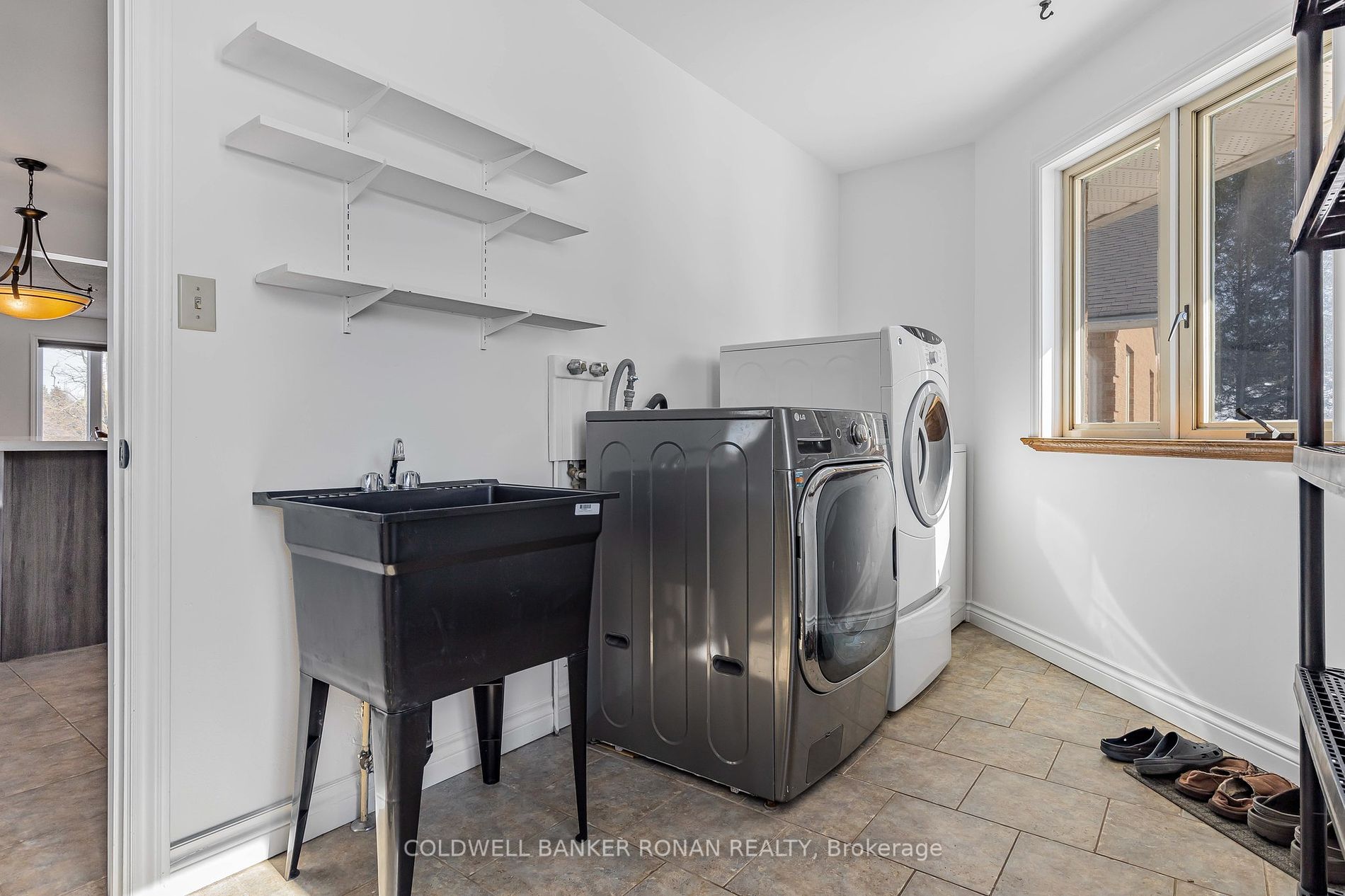 4628 Line 10 Property Photo 20