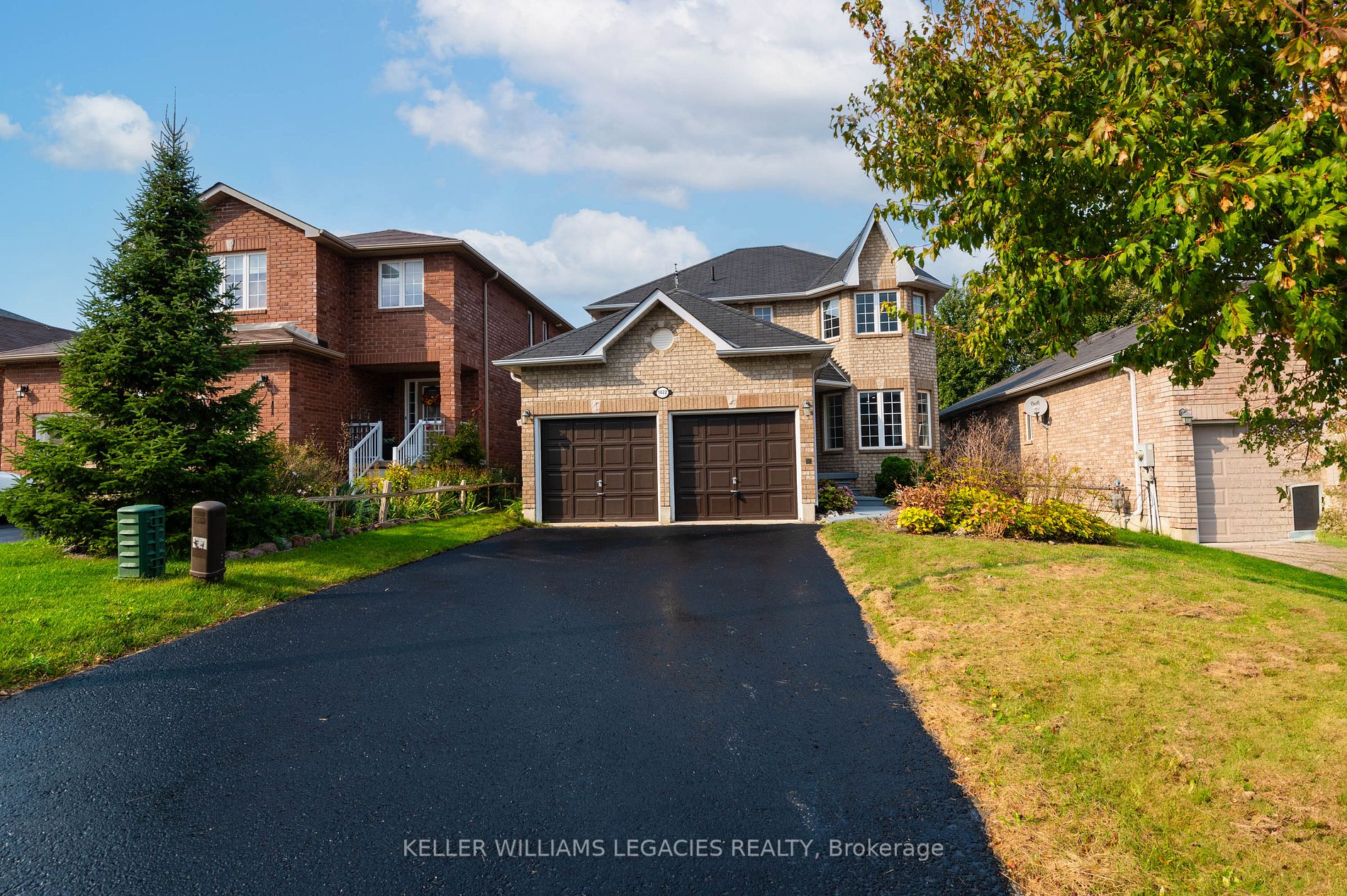 1422 Benson St Property Photo 1