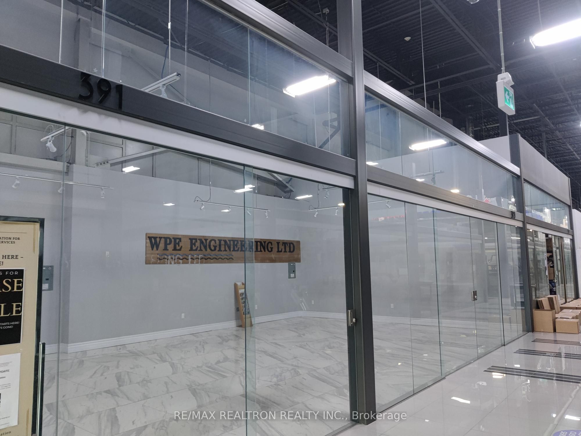 #391 - 7250 Keele Street Property Photo 2