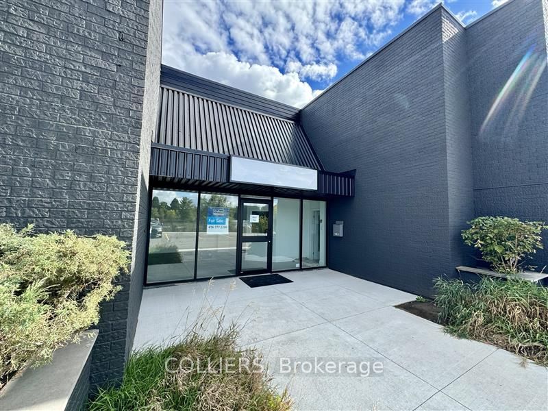2600 John St Property Photo 2