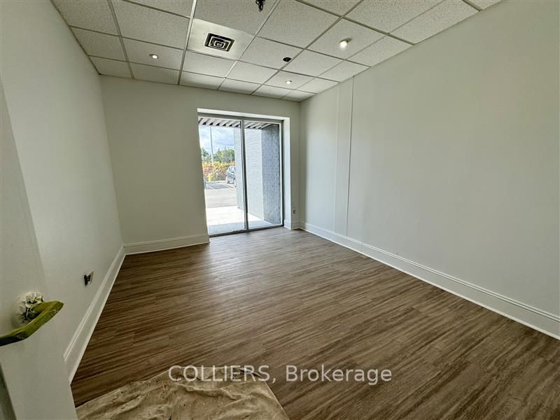 2600 John St Property Photo 5