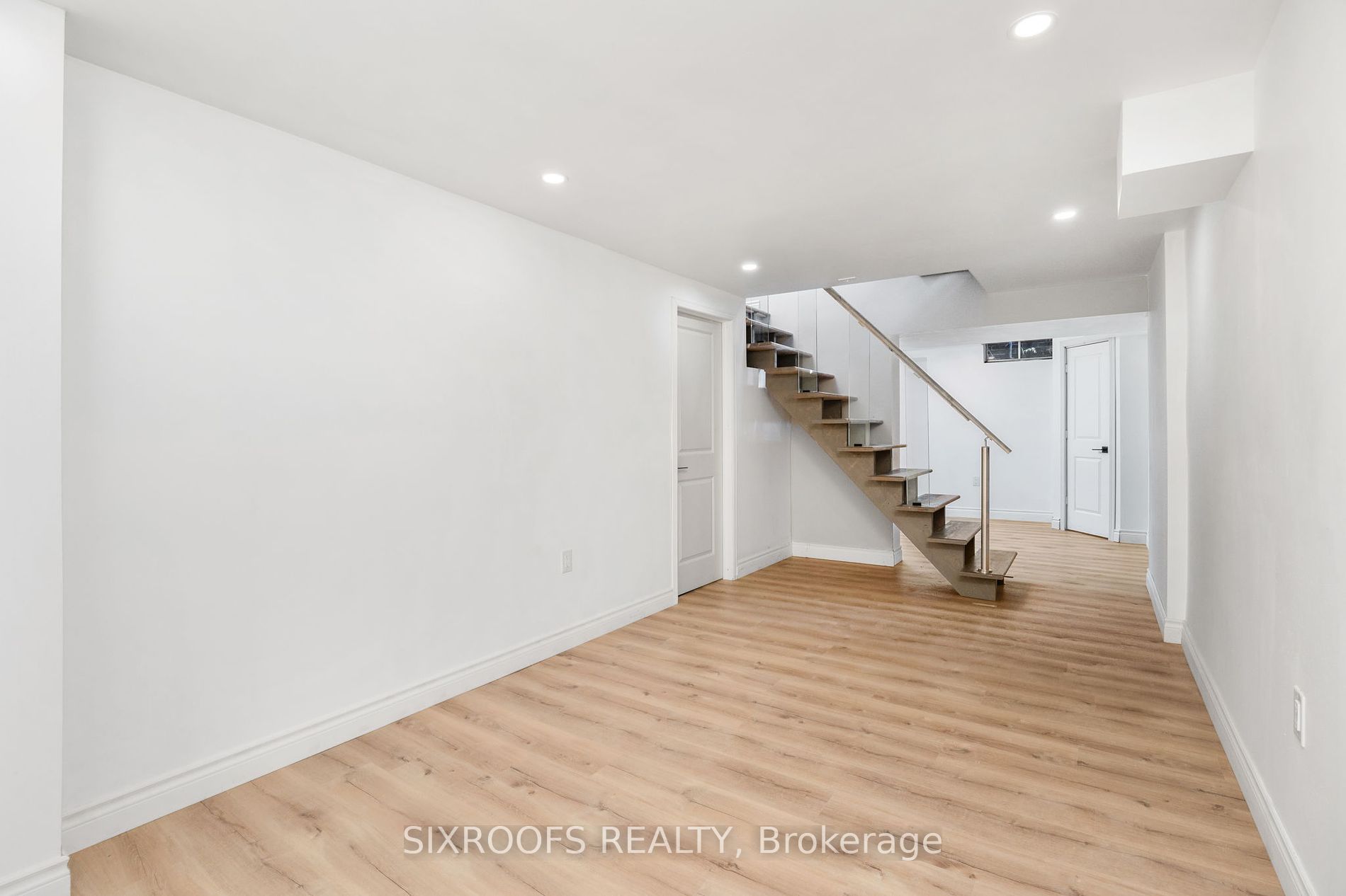 143 Glenway Circ Property Photo 22