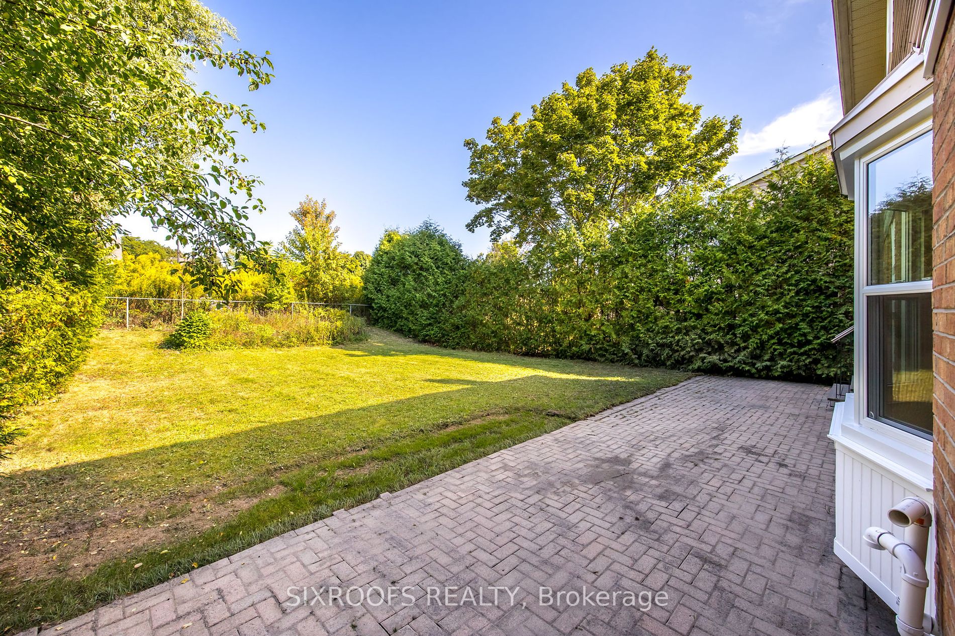 143 Glenway Circ Property Photo 27