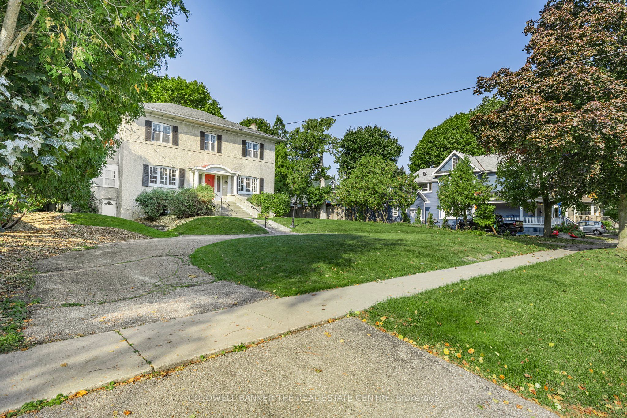 154 Victoria Street Property Photo 4