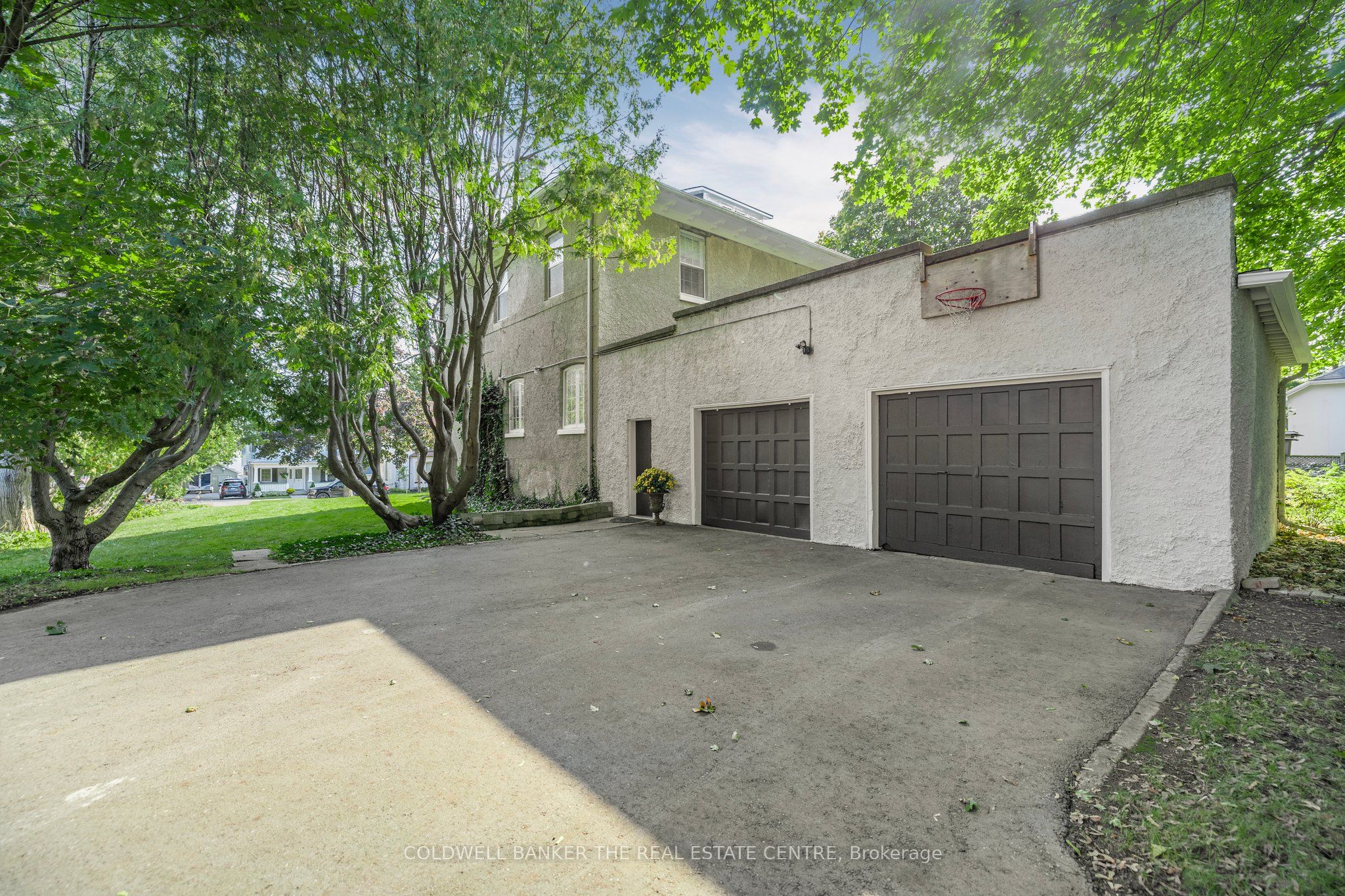 154 Victoria Street Property Photo 35