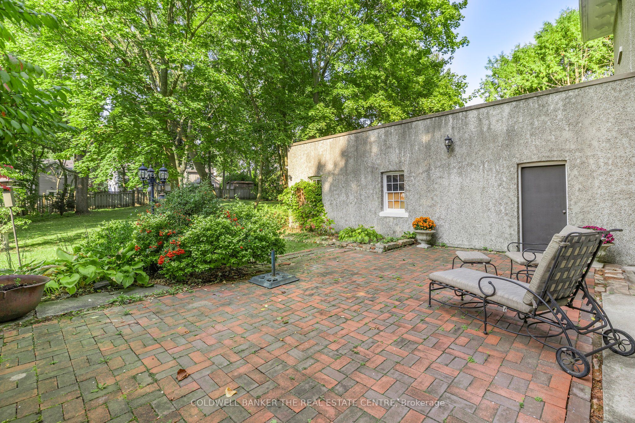 154 Victoria Street Property Photo 37