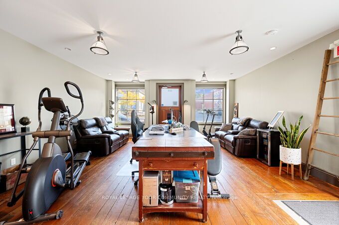 15120 Yonge Street Property Photo 31