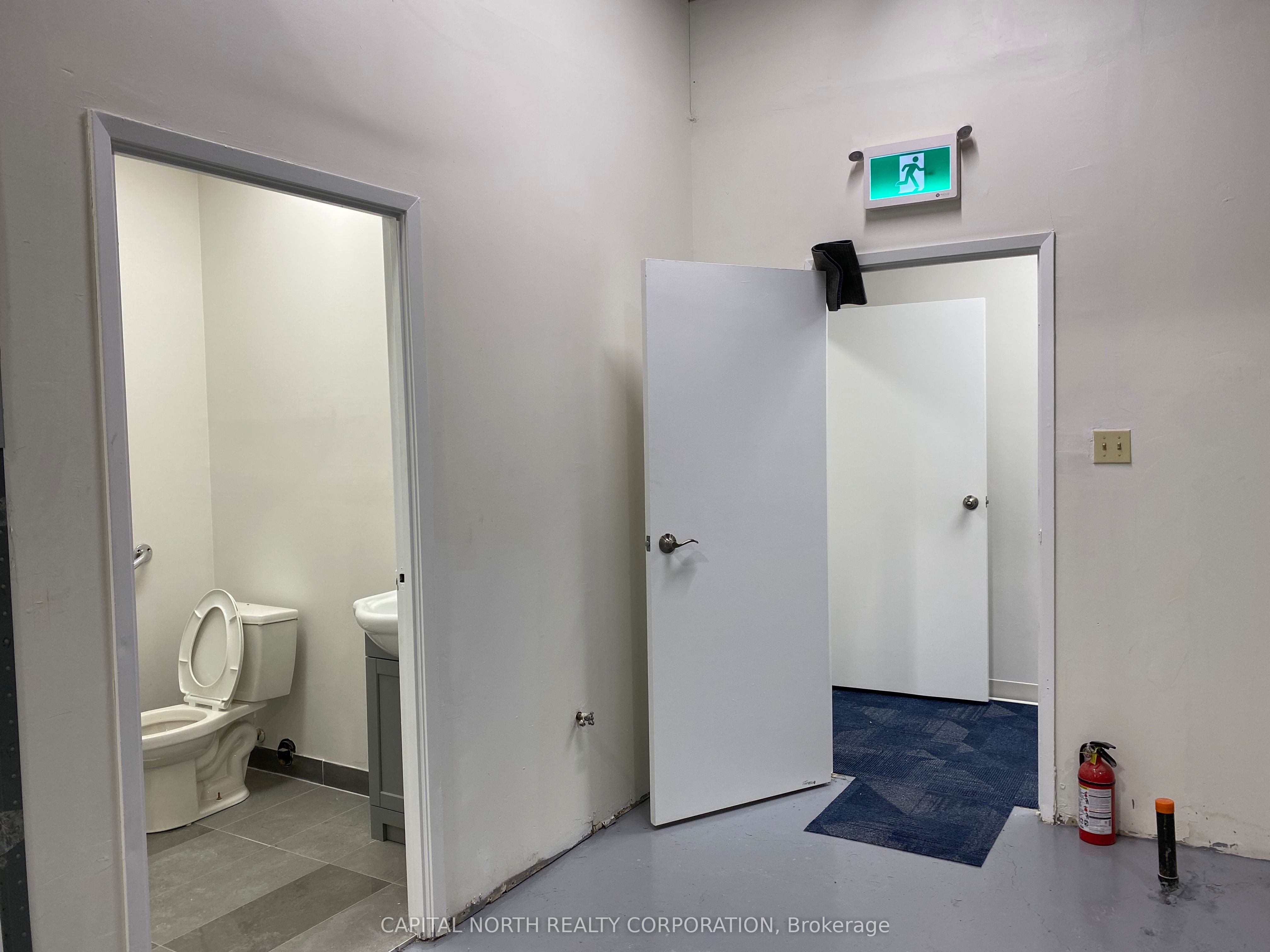 #12 - 51a Caldari Road Property Photo 11