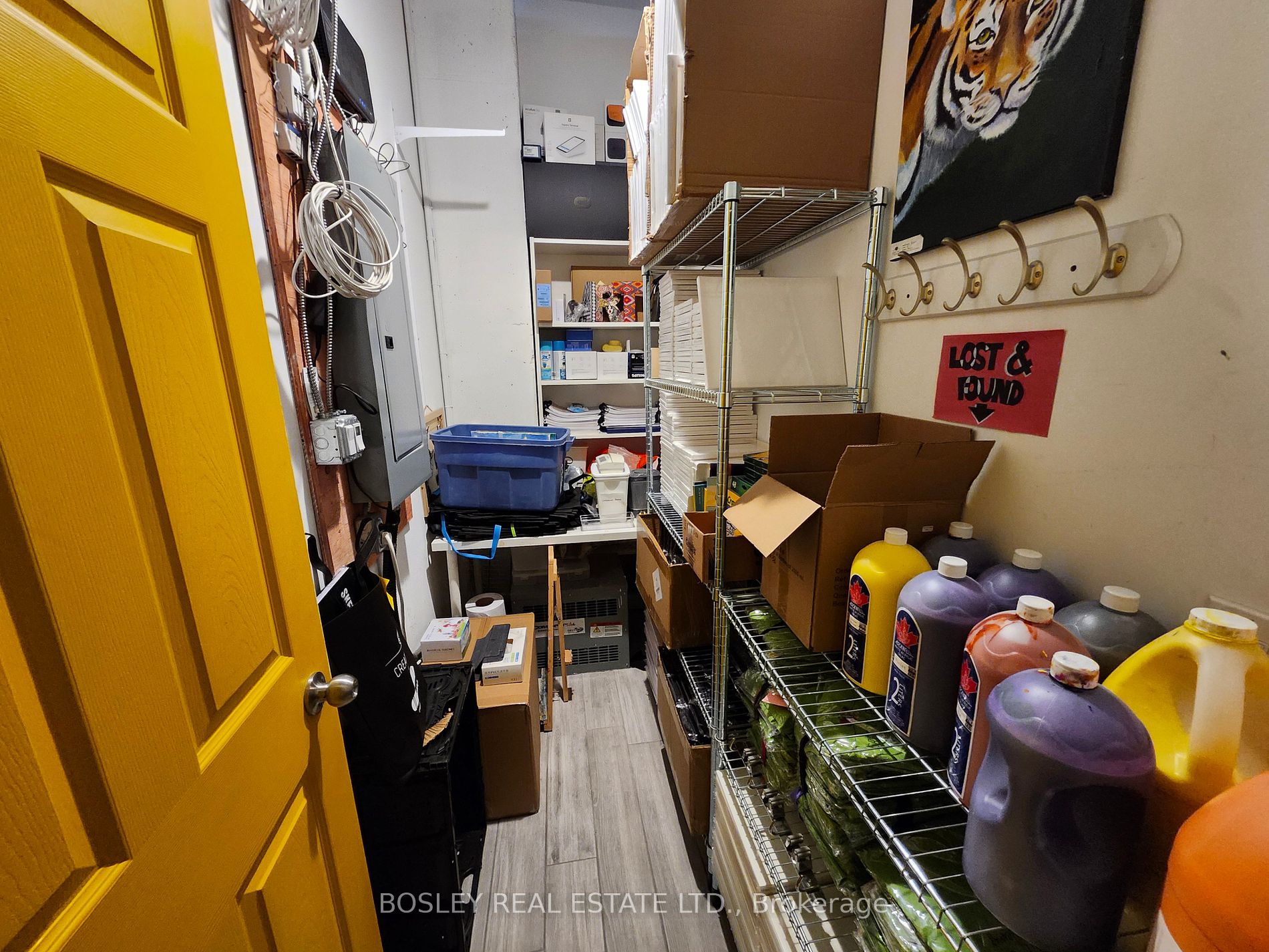 8110 Birchmount Rd Property Photo 7