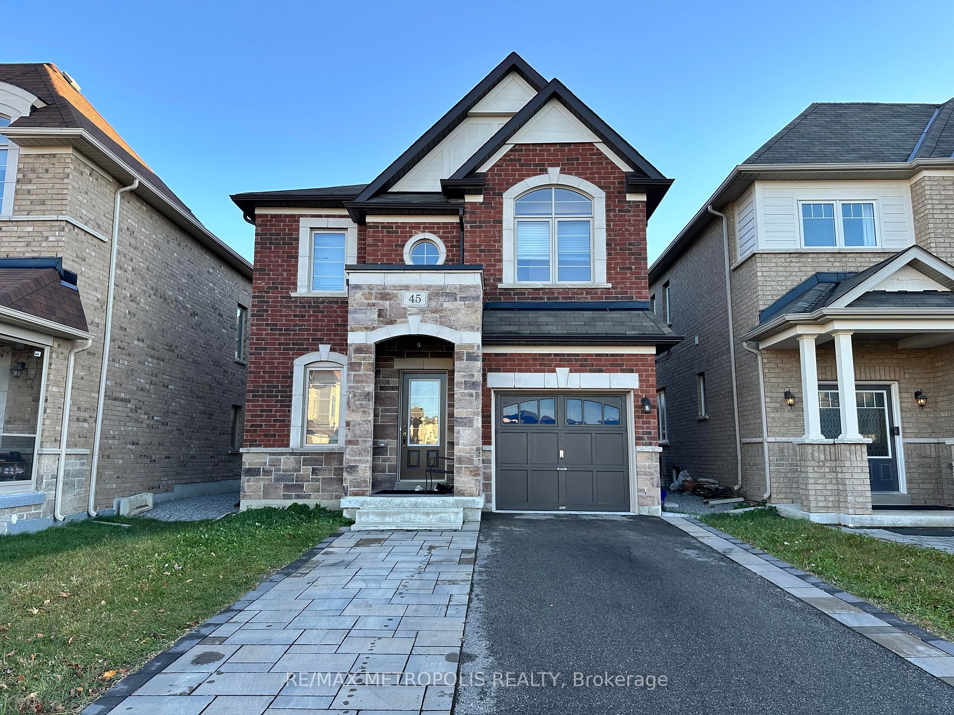 45 Kavanagh Ave Property Photo