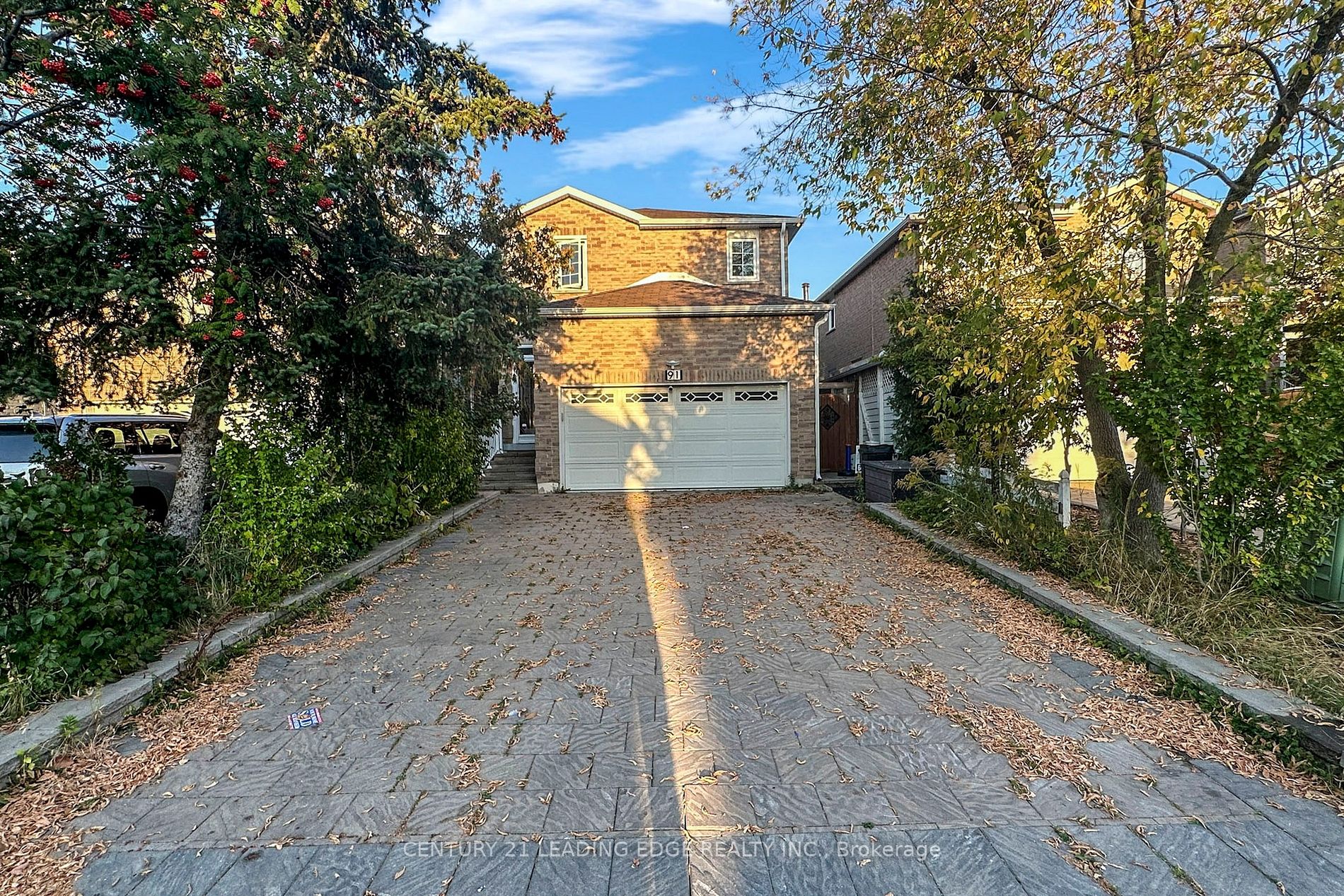 91 Ketchum Cres Property Photo