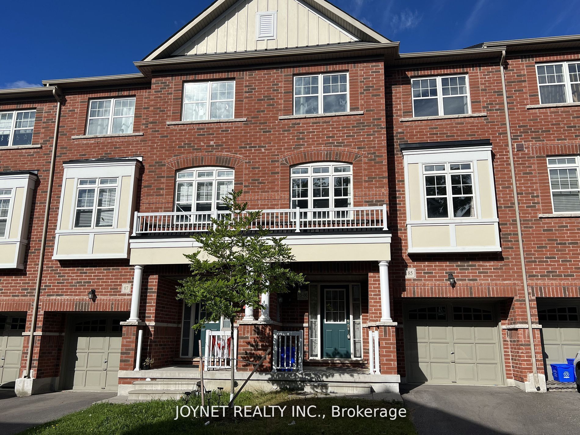 85 Roy Grove Way Property Photo