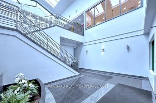 #200 - 7941 Jane Street Property Photo 4