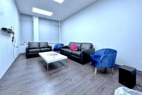 #200 - 7941 Jane Street Property Photo 33