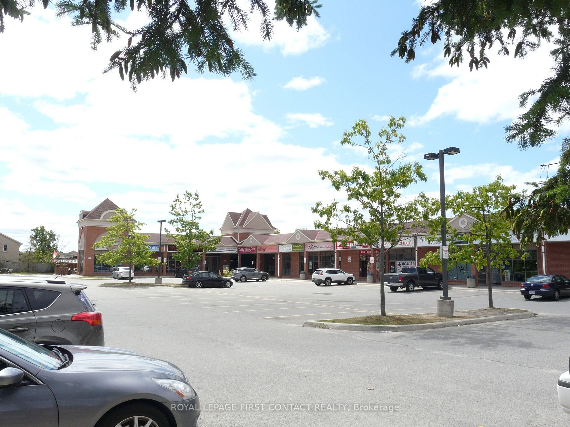 2 Marsellus Dr Property Photo 2