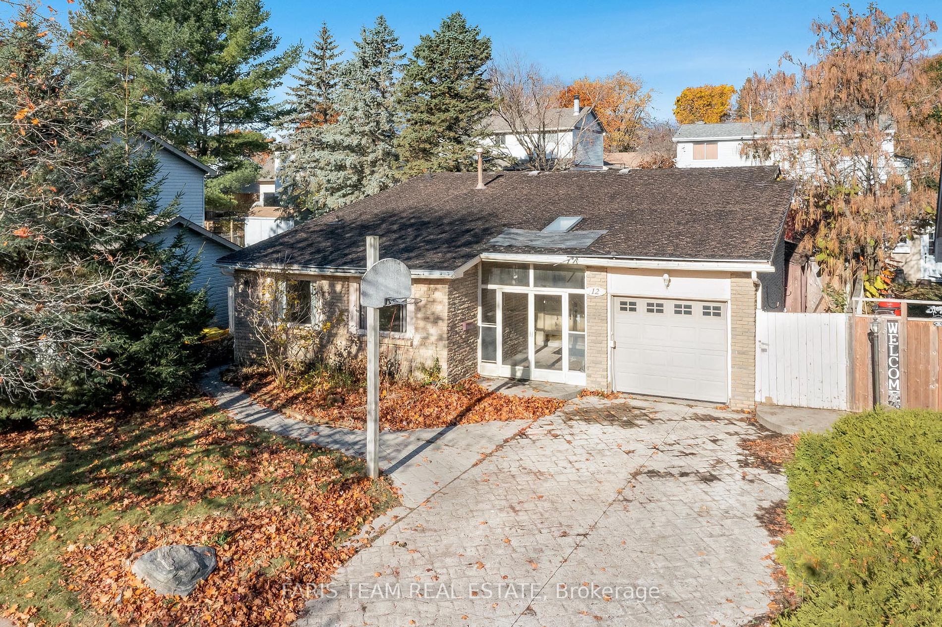 12 Oren Blvd Property Image
